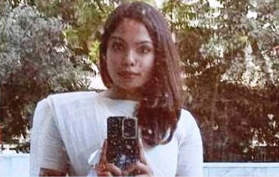 শিল্পকলার নারী কর্মকর্তার রুম তল্লাশি, সাড়ে ২১ লাখ টাকা উদ্ধার