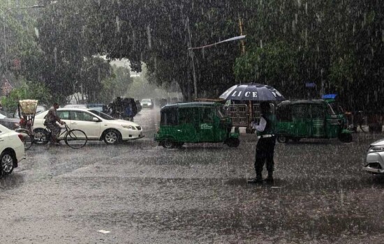 বৃষ্টি সম্পর্কে যা জানাল আবহাওয়া অফিস