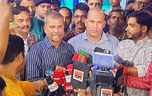 সপ্তাহখানেকের মধ্যে গণহত্যার বিচারকাজ শুরু: আসিফ নজরুল