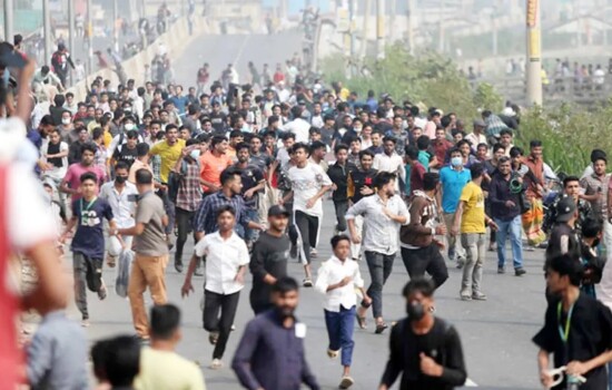 ৮ হাজার শিক্ষার্থীর বিরুদ্ধে সূত্রাপুর থানায় মামলা