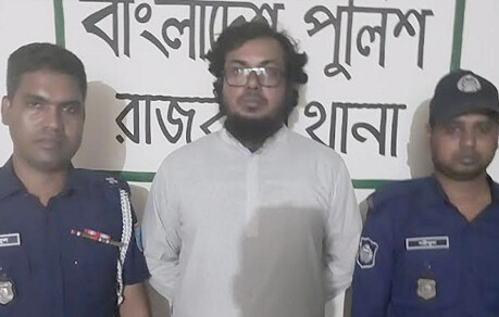 শিক্ষার্থীদের ওপর হামলা, রাজবাড়ীতে যুবলীগ সভাপতি গ্রেপ্তার