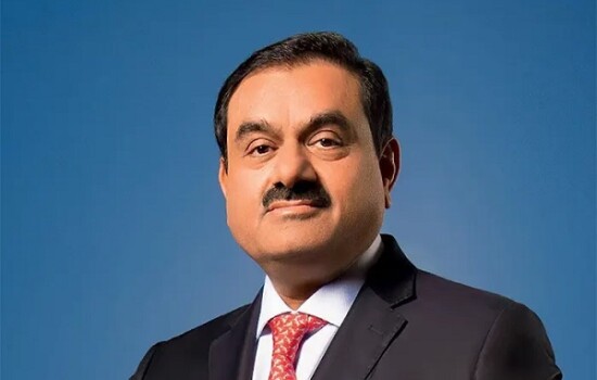 দেশে দেশে চাপে আদানি