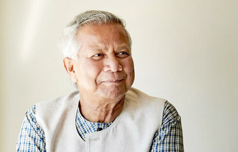 সংকট মোকাবিলায় জাতীয় ঐক্যের আহ্বান জানিয়েছেন প্রধান উপদেষ্টা