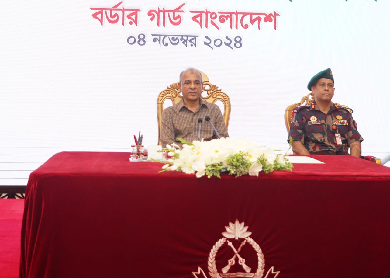 সীমান্তে কোনো শিথিলতা প্রদর্শন করা যাবে না- স্বরাষ্ট্র উপদেষ্টা