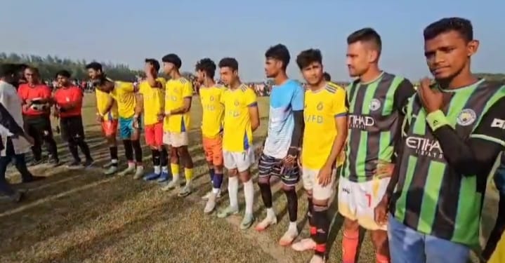 পটুয়াখালী জেলা গলাচিপায় উত্তর চর কাজল গ্যাস ফিল্ড ৬ তম ফুটবল টুর্নামেন্ট অনুষ্ঠিত