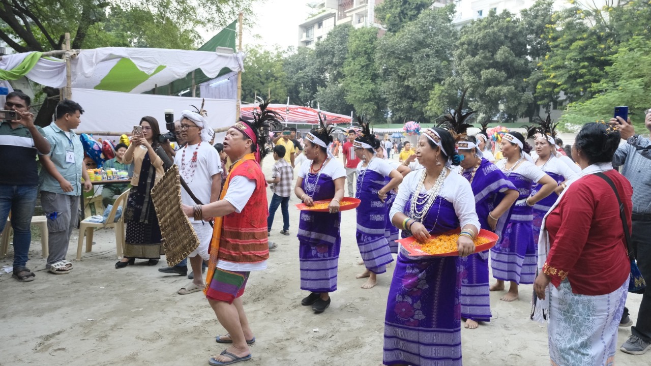 বাংলাদেশের সকল সম্প্রদায়ের সাথে আমাদের সংযোগ বাড়াতে চাই-পার্বত্য উপদেষ্টা