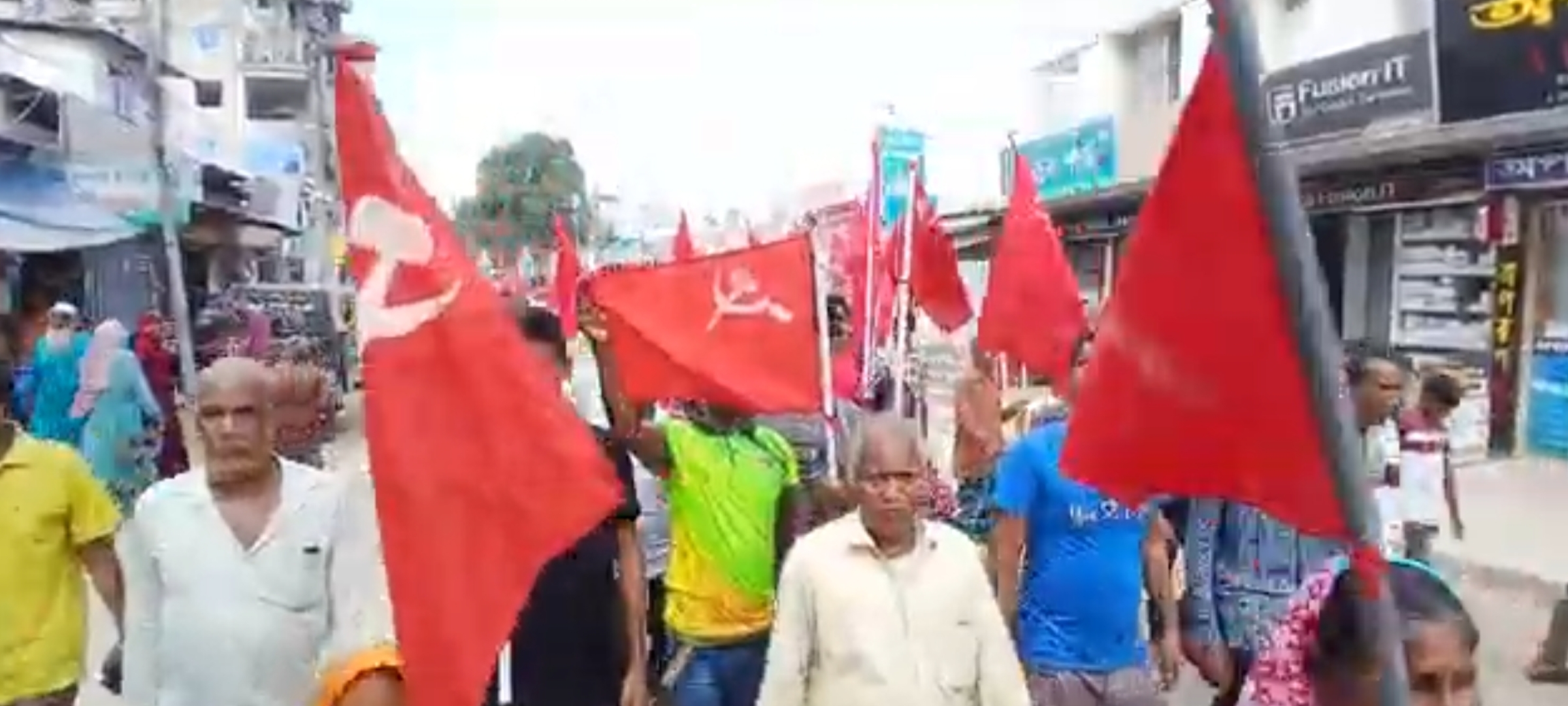 ঠাকুরগাঁওয়ে ৬ দফা দাবিতে কৃষক সমাবেশ