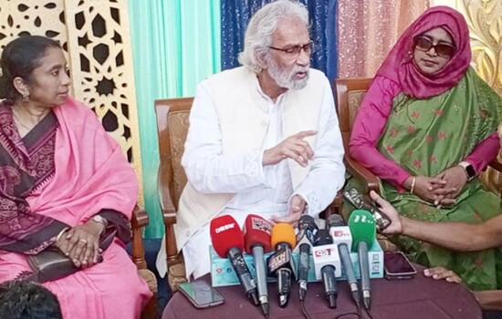 সরকার ধাপে ধাপে নির্বাচনের দিকে এগিয়ে যাবে: হাসান আরিফ