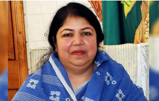 ঘরে বসে ১০ অক্টোবর পাসপোর্টের জন্য আঙুলের ছাপ দেন শিরীন