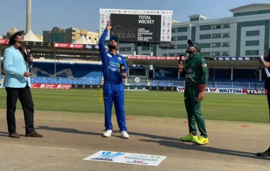 সিরিজ জয়ের লক্ষ্যে টসে জিতে ব্যাটিংয়ে বাংলাদেশ