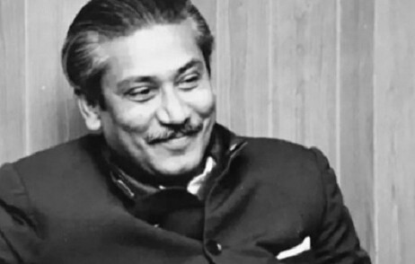 বঙ্গভবনের দরবার হল থেকে শেখ মুজিবের ছবি সরিয়ে ফেলা হয়েছে