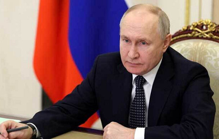 ‘বৈশ্বিক’ রূপে ইউক্রেন যুদ্ধ, পশ্চিমা দেশগুলোতে হামলার ইঙ্গিত পুতিনের