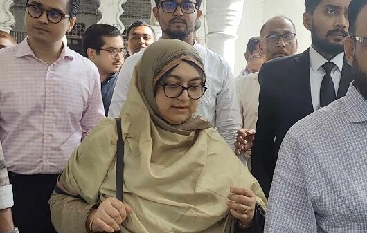 খালাসের রায় শুনে বাবরের স্ত্রী বললেন ‘আলহামদুলিল্লাহ’