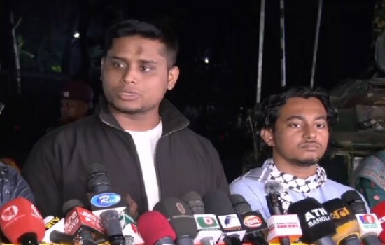 ভারতকে একচুল ছাড় দিতে নারাজ বৈষম্যবিরোধী ছাত্ররা