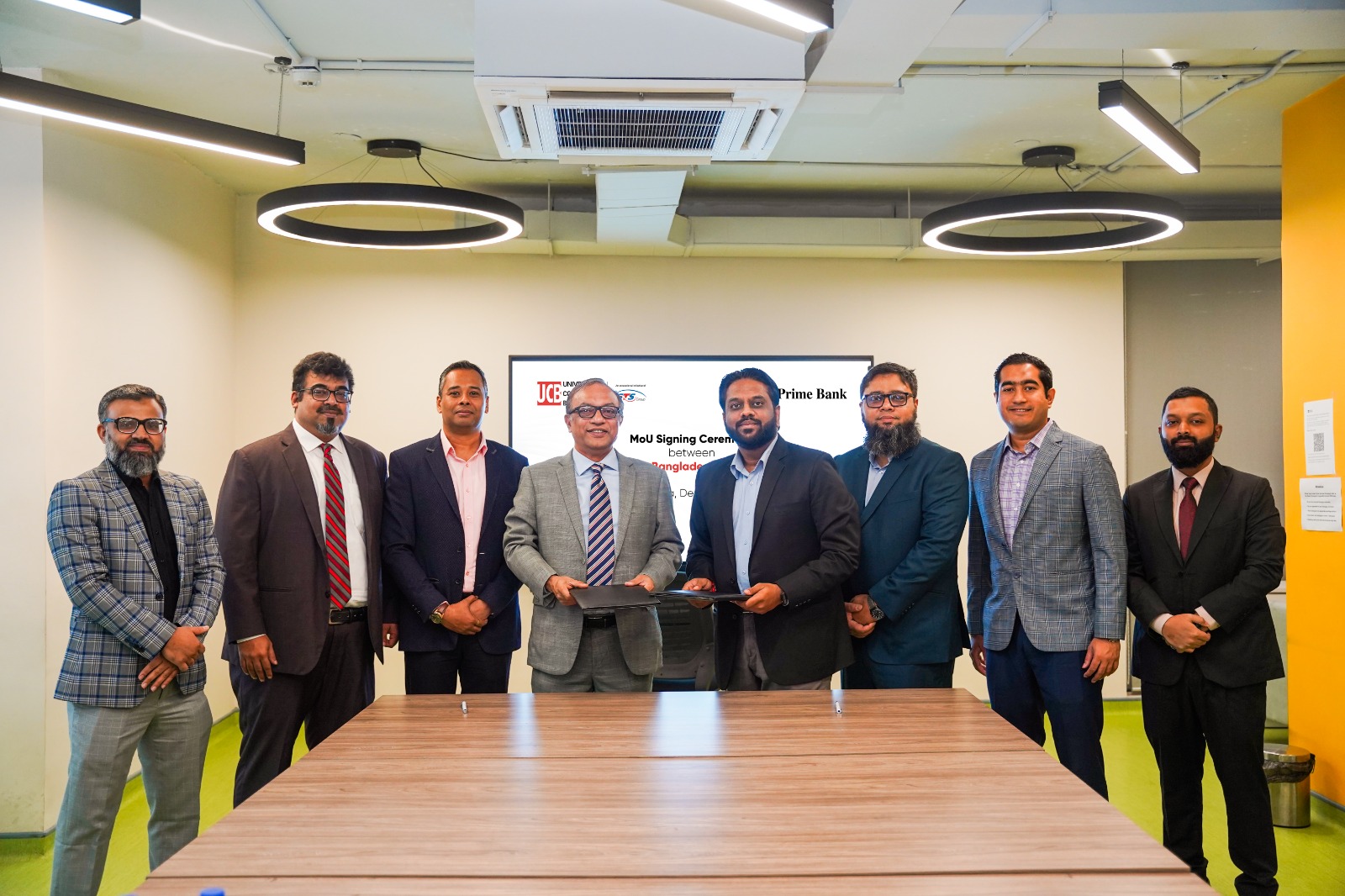 শিক্ষার্থীদের সফল ক্যারিয়ার গড়ার সহযোগিতায় ইউসিবি ও প্রাইম ব্যাংকের যৌথ উদ্যোগ