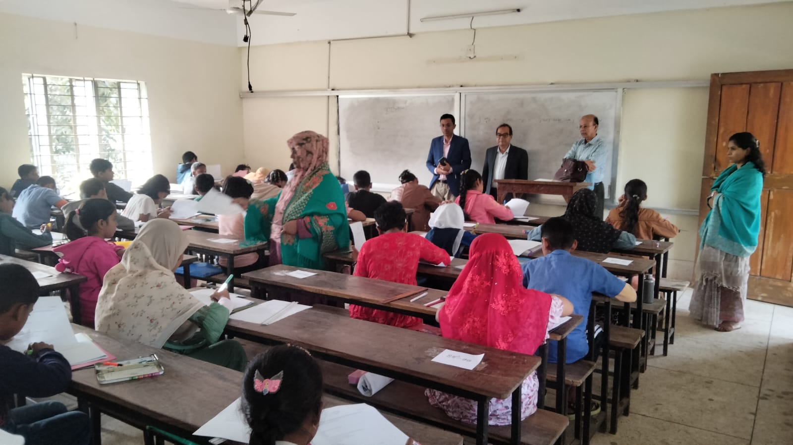 দাউদকান্দিতে ড.জহির খান বৃত্তি পরীক্ষা সম্পন্ন