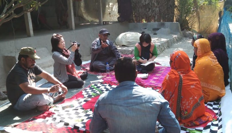 কয়রায় জাপানের শাপলা নীড়ের প্রতিনিধি দলের বিভিন্ন গ্রাম পরিদর্শন