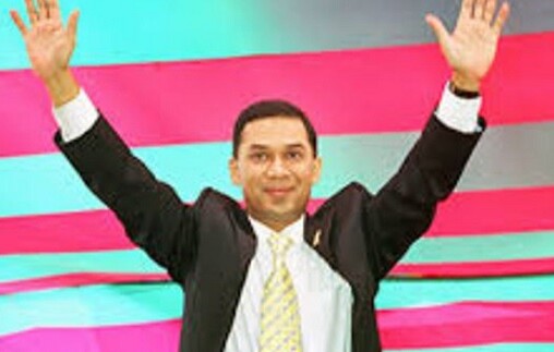 আইনি প্রক্রিয়ার বাইরেও আছে রাজনৈতিক সমীকরণ