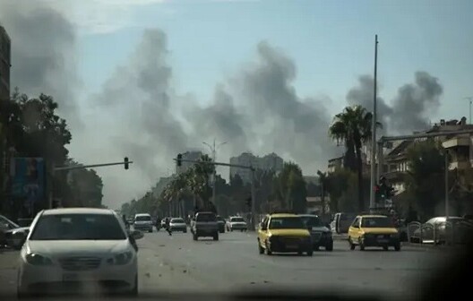 সিরিয়ায় শতাধিক লক্ষ্যবস্তুতে হামলা ইসরাইলের