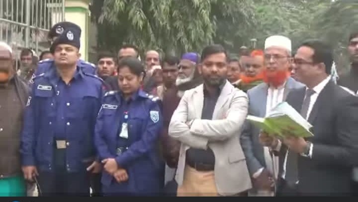 গাইবান্ধায় সুন্দর বাসযোগ্য শহর গড়ার লক্ষ্যে হলুদ ও সবুজ প্লেটভুক্ত ব্যাটারিচালিত অটোবাইক মিশুক চলাচলের উদ্বোধন