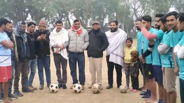 গাইবান্ধার পলাশবাড়ীতে ছাত্রদলের উদ্যোগ প্রীতি ফুটবল ম্যাচ অনুষ্ঠিত হয়
