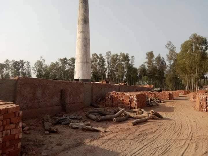 গাইবান্ধার পলাশবাড়ীতে অবৈধ তিনটি ইট ভাটায় ১৪ লক্ষ টাকা জরিমানা