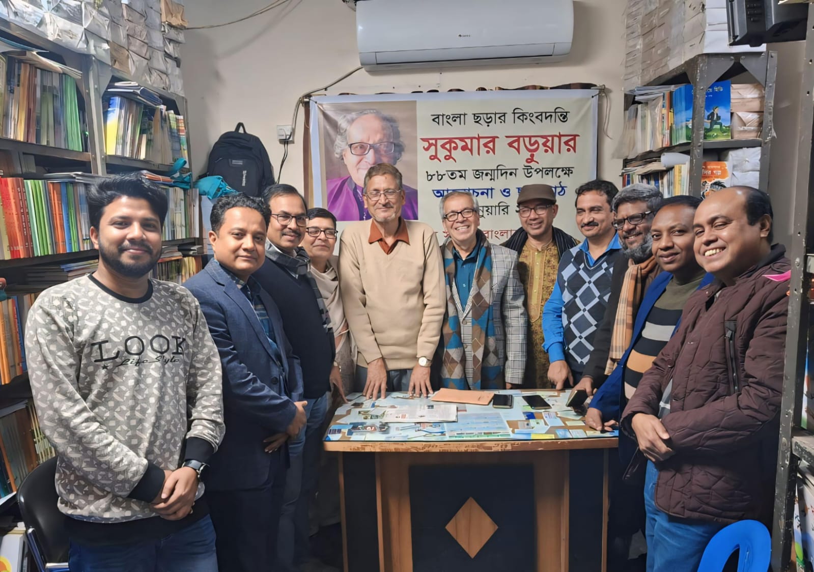 রাজধানীতে ৮৭তম জন্মদিন উদযাপন সুকুমার বড়ুয়াকে স্বাধীনতা পুরস্কার প্রদানের দাবি