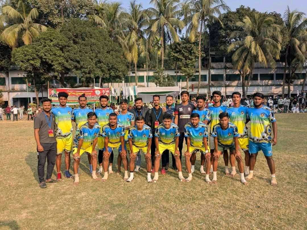 জেএসএফ একাদশকে হারিয়ে সেমিফাইনালে ব্রাদার হুড একাদশ