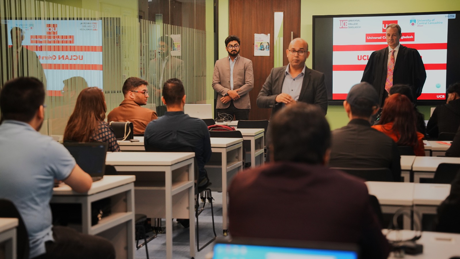 *সাইবার নিরাপত্তা বিষয়ে যুক্তরাজ্যের স্নাতক ডিগ্রি অর্জনের সুযোগ নিয়ে এলো ইউসিবিডি*