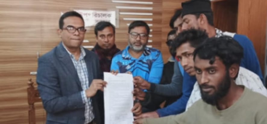 গাইবান্ধায় বৈষম্য বিরোধী ছাত্র জনতার আন্দোলনে আহতদের জেলা প্রশাসক বরাবর স্মারকলিপি প্রদান