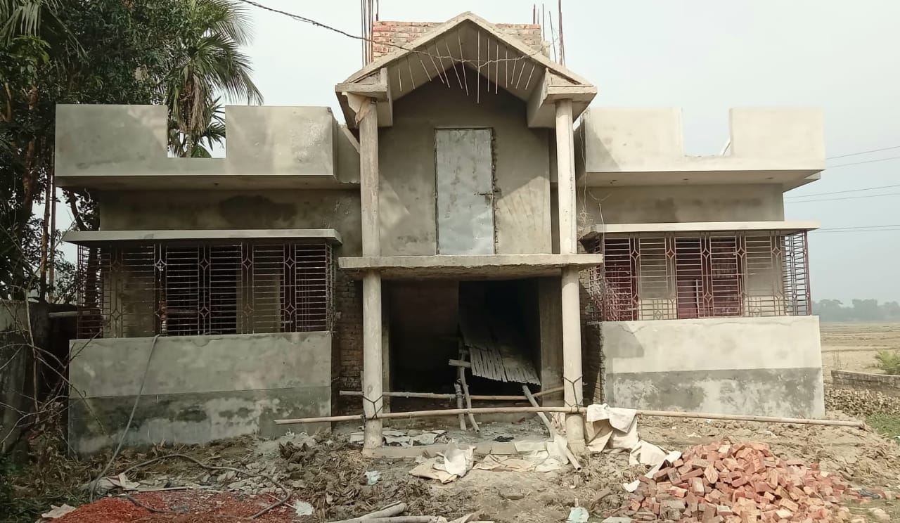 চৌদ্দগ্রামের চিওড়ায় প্রবাসীর বাড়ীতে হামলা ও লুটপাটের অভিযোগ