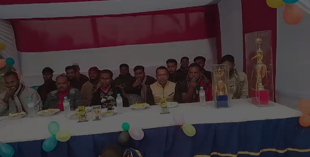 মনোহরদীতে প্রীতি ফুটবল ম্যাচ অনুষ্ঠিত