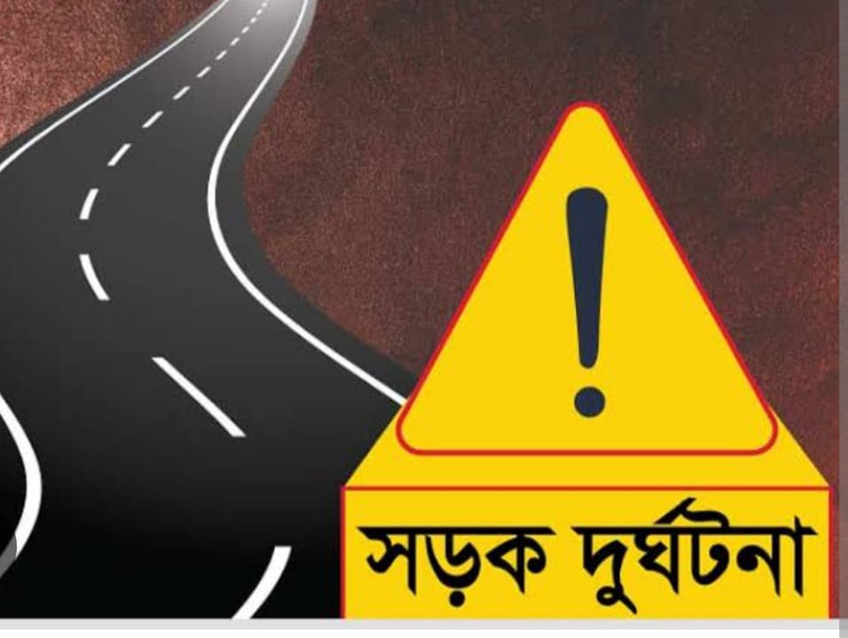 নরসিংদীতে ট্রাক চাপায় ভ্যানচালকের মৃত্যু