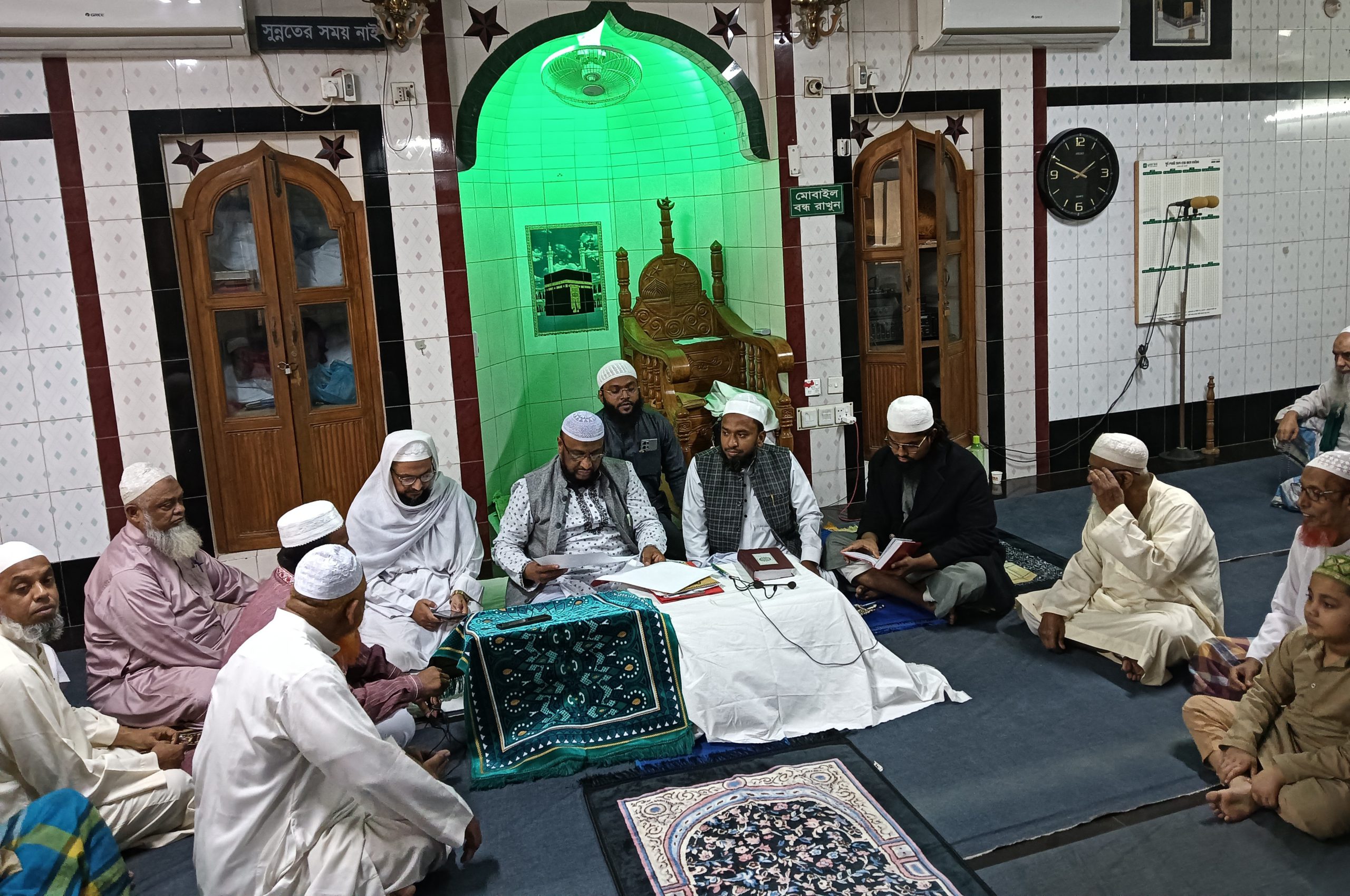 রমজানের হাফেজ নিয়োগ