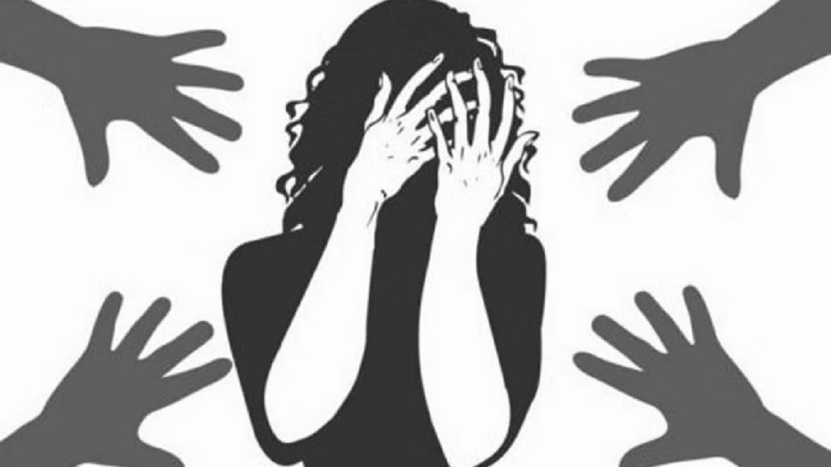 নয় বছরের এক শিশুকে ধর্ষণ 