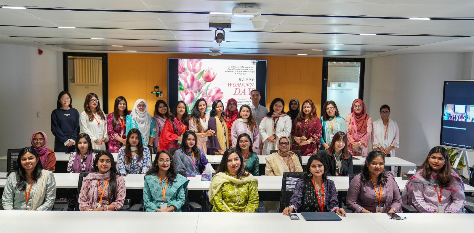 হুয়াওয়ের আন্তর্জাতিক নারী দিবসে স্বাস্থ্যসচেতনতা বিষয়ক কর্মশালার আয়োজন