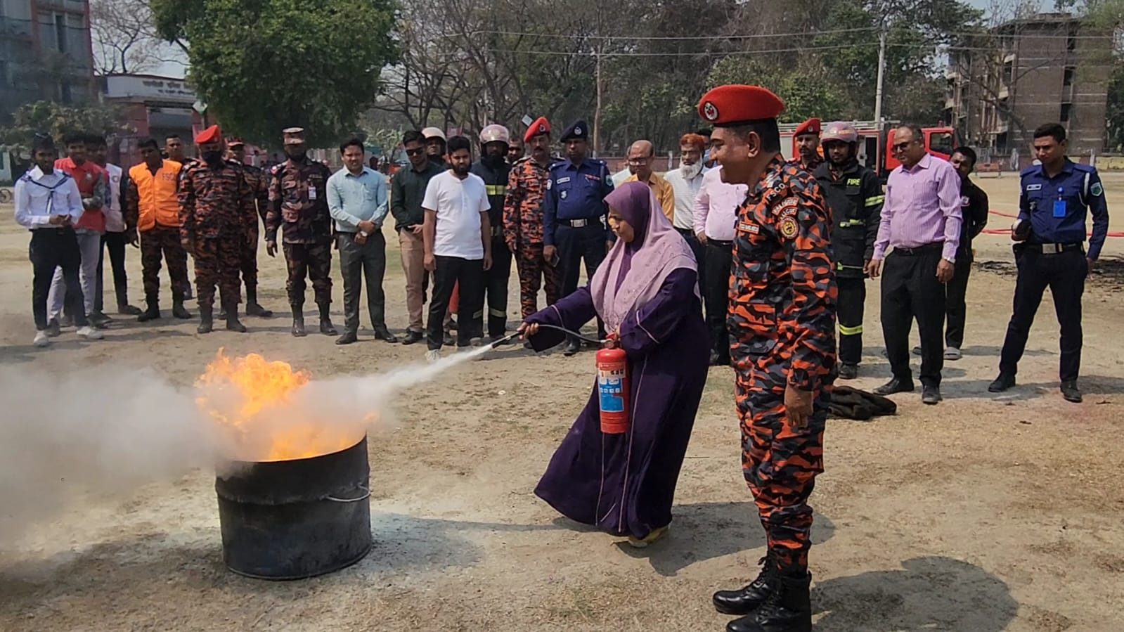 জয়পুরহাট জাতীয় দুর্যোগ প্রস্তুতি দিবস উপলক্ষে বর্ণাঢ্য র‍্যালি, আলোচনা সভা ও দুর্যোগ প্রস্তুতি মহড়া অনুষ্ঠিত