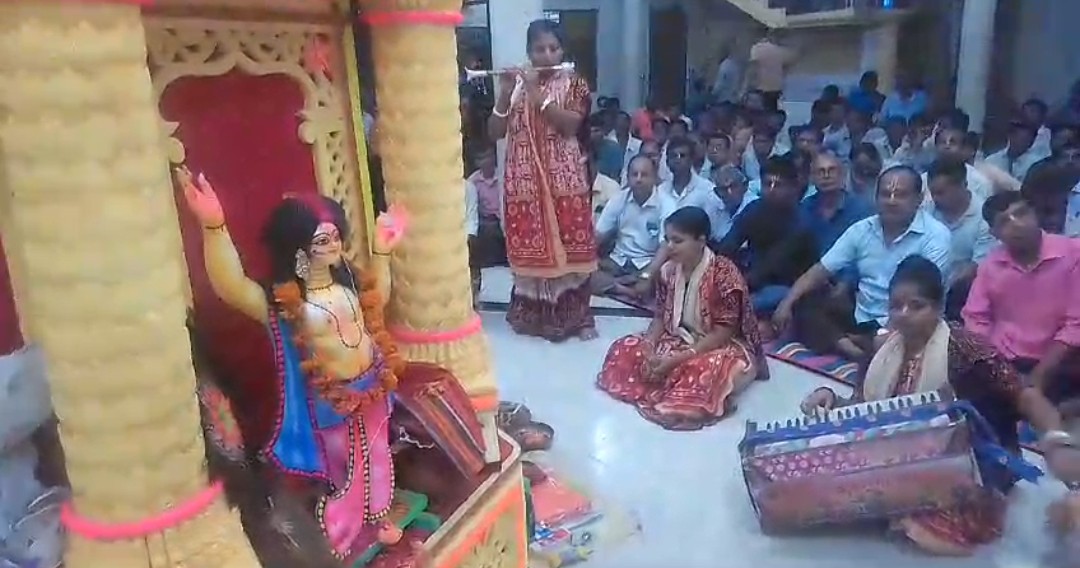 কালিহাতি কেন্দ্রীয় জয় কালীবাড়ী মন্দিরে তারক ব্রহ্ম মহানাম যজ্ঞ অনুষ্ঠান চলমান।