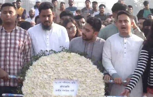 জাতীয় স্মৃতিসৌধে শ্রদ্ধা নিবেদন করেছে জাতীয় নাগরিক পার্টি (এনসিপি)