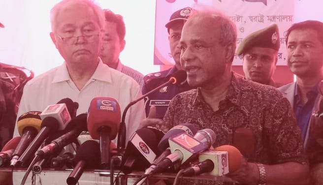 পার্বত্য চট্টগ্রামে চাঁদাবাজি কঠোর হাতে দমন করা হবে: স্বরাষ্ট্র উপদেষ্টা