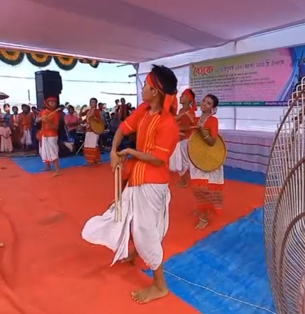 পাহাড়ে শুরু হলো প্রানের উৎসব বৈসাবী