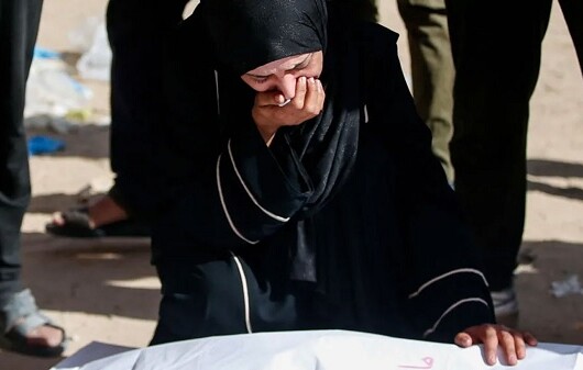 গাজায় ইসরায়েলি হামলা চলছেই, নিহত ছাড়িয়ে গেল ৫৩ হাজার ৩৩০