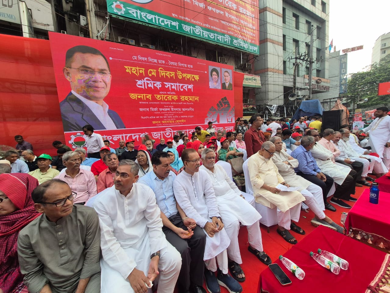 মানবিক করিডোর ইস্যুতে রাজনৈতিক দলও জনগণকে পাশ কাটাচ্ছে সরকার : তারেক রহমান