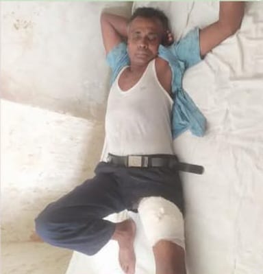 খুলনায় স্কুল প্রধান শিক্ষককে গুলি করে হত্যাচেষ্টা