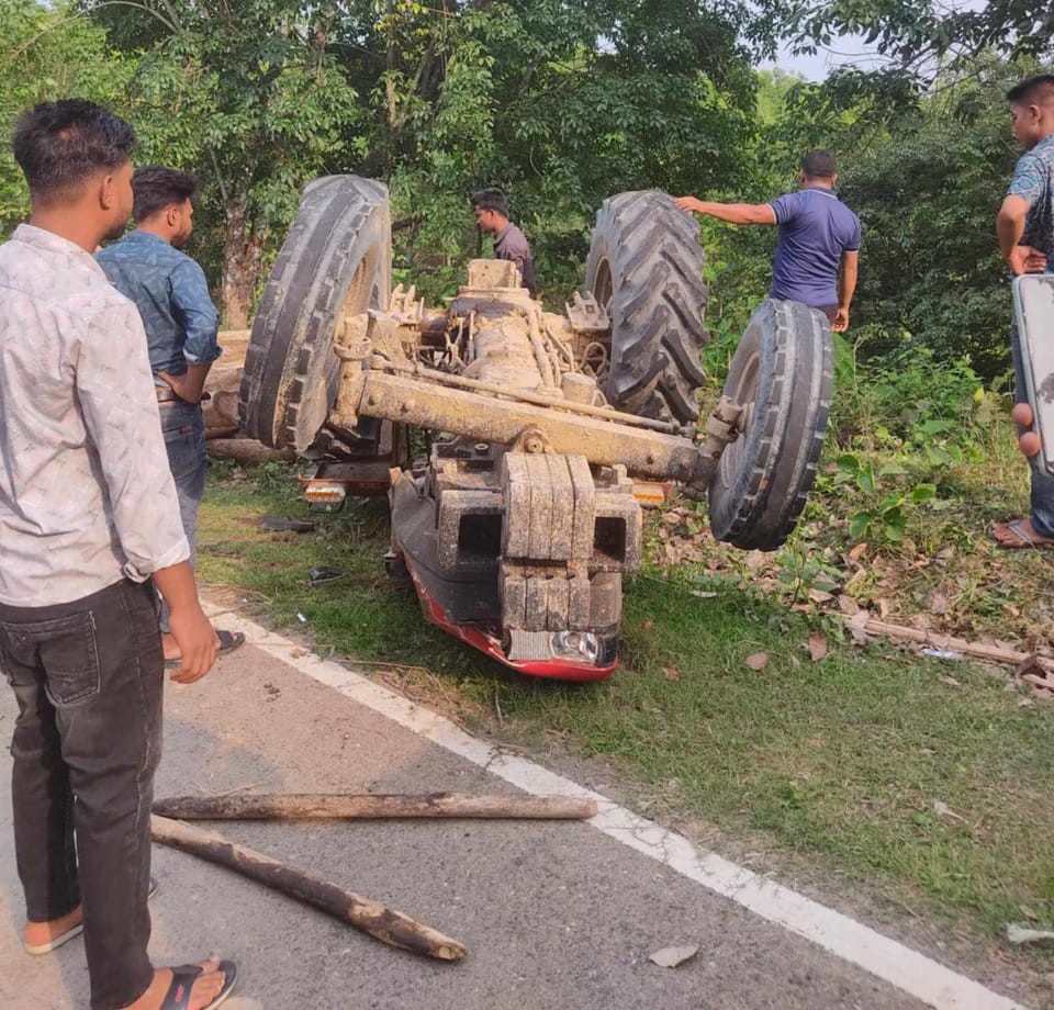 বাঘাইছড়িতে ট্রাক্টর উল্টে ৩ শ্রমিক নিহত, আহত-৩