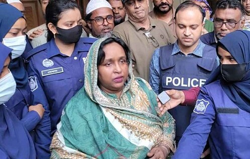 হত্যা মামলায় গ্রেপ্তার দেখিয়ে কারাগারে আইভী