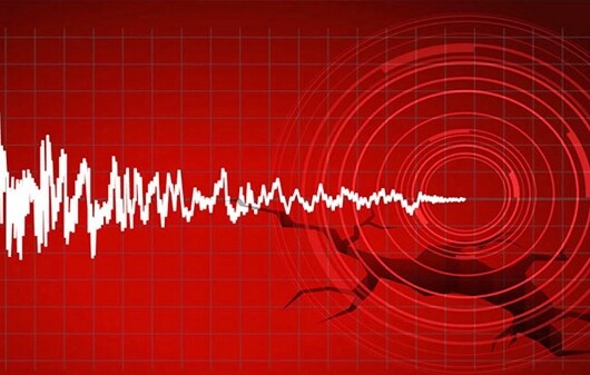 ৫ দশমিক ৯ মাত্রার ভূমিকম্পে কেঁপে উঠেছে বিশ্বের সর্ববৃহৎ দ্বীপরাষ্ট্র ইন্দোনেশিয়া