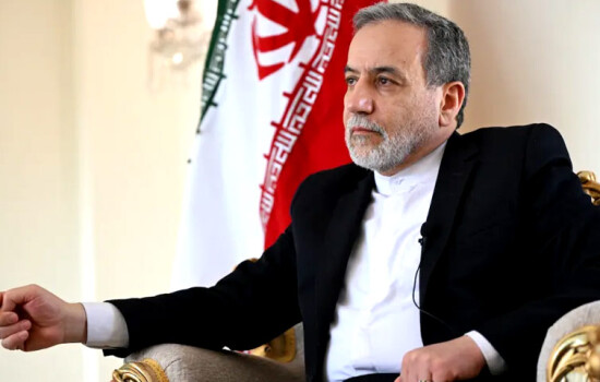 আকাশসীমা বন্ধ, যেভাবে বিদেশ গেলেন ইরানের পররাষ্ট্রমন্ত্রী