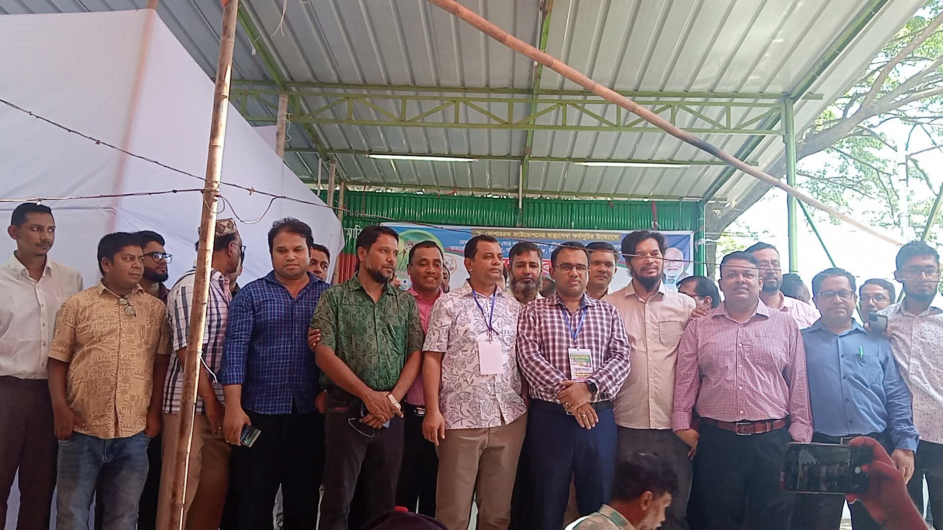 দাউদকান্দির শহীদ রিফাত পার্কে ফ্রি স্বাস্থ্য ক্যাম্প