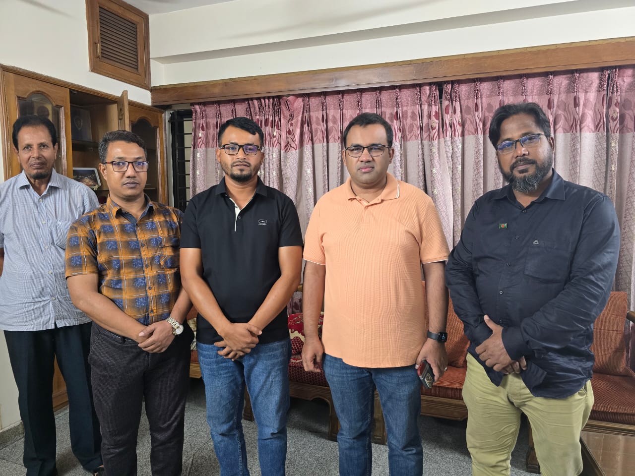 ড. মোশাররফ ফাউন্ডেশন এর উদ্যোগতা সদস্য হলেন মোঃ কামাল হোসেন